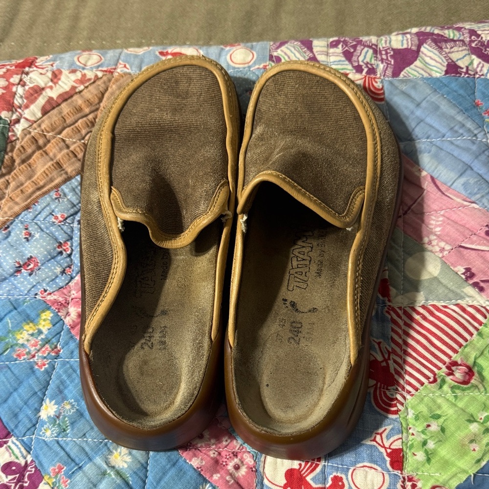 Tatami Brown Slip-On Shoes